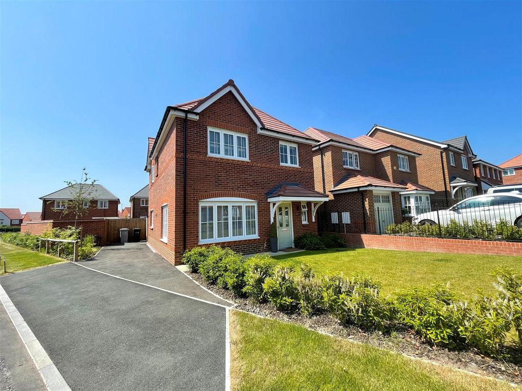4 bed detached house for sale in Buttercup Road, Sandbach CW11 Zoopla