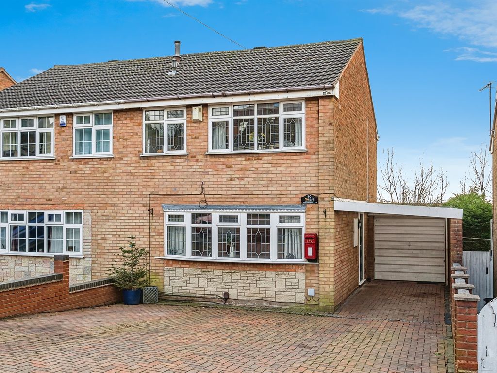 3 bed semidetached house for sale in Lawnswood Road, Dudley DY3, £