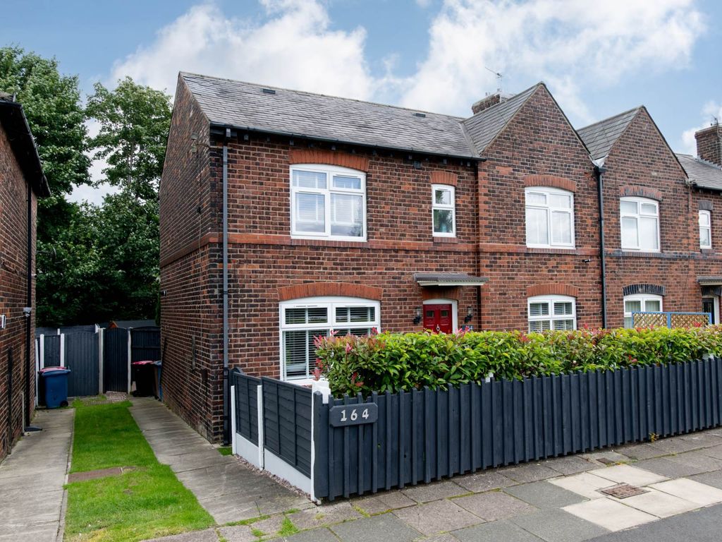 4 bed semidetached house for sale in Littleton Road, Salford M7, £