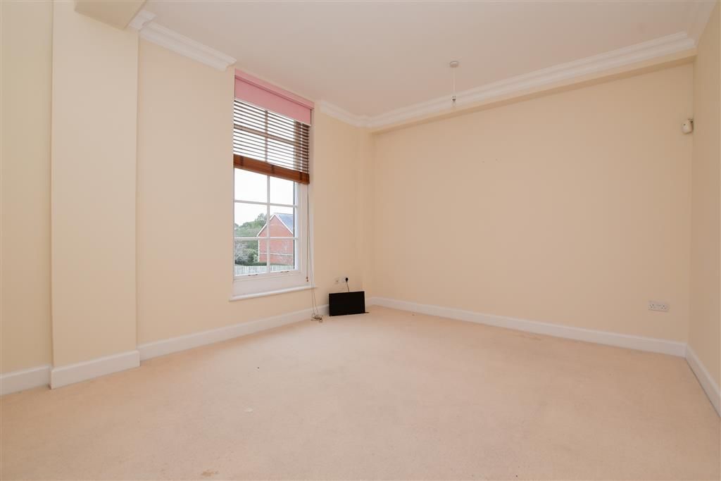 Royal Earlswood Park, Redhill, Surrey RH1  