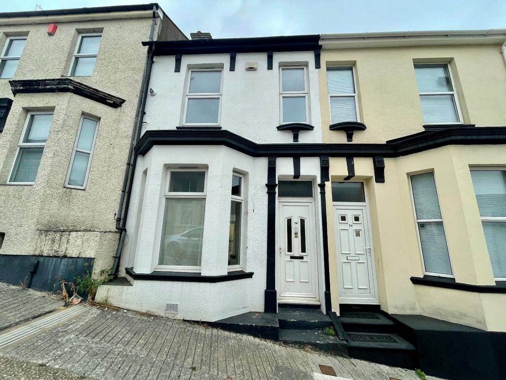 3 bed terraced house for sale in Beatrice Avenue, Keyham, Plymouth. PL2