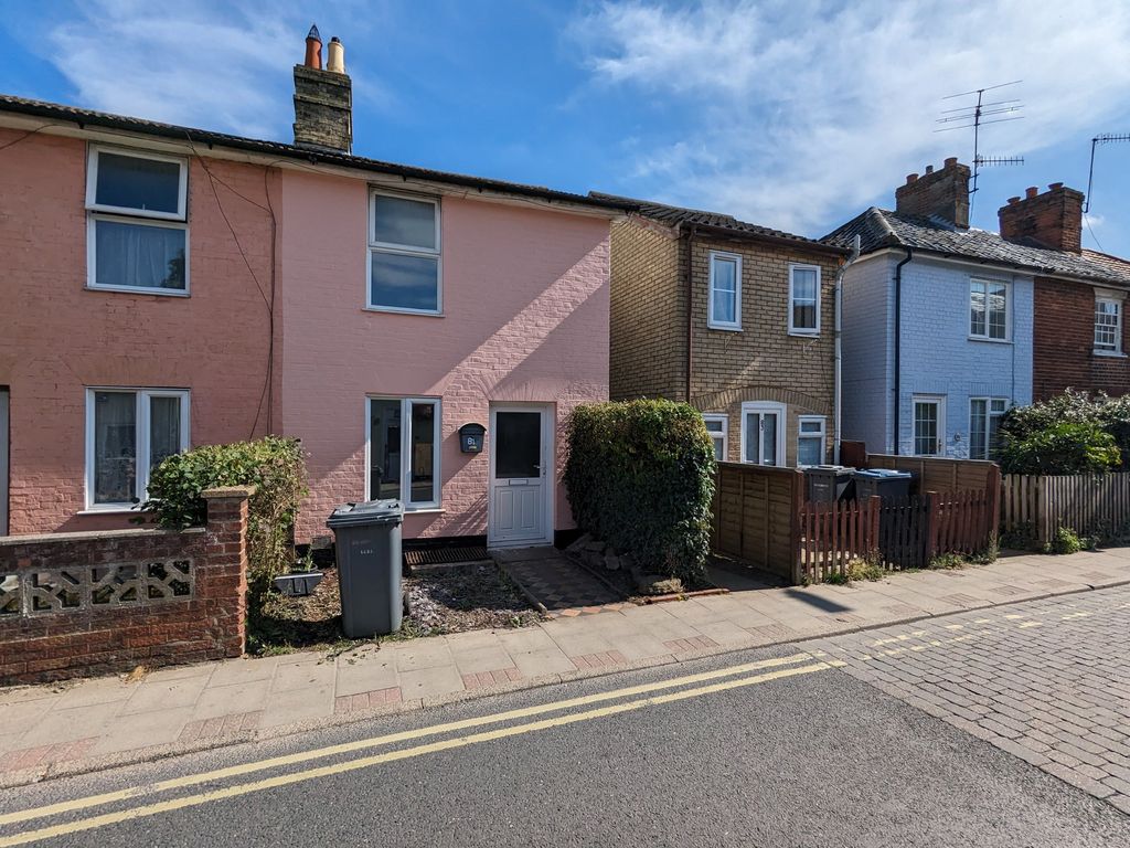 2 bed semidetached house to rent in High Street, Leiston, Suffolk IP16