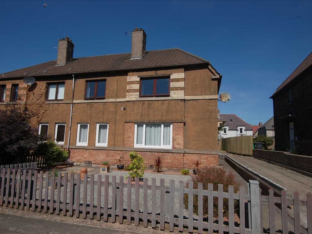 2 bed flat for sale in David Street, Dunfermline KY12 Zoopla