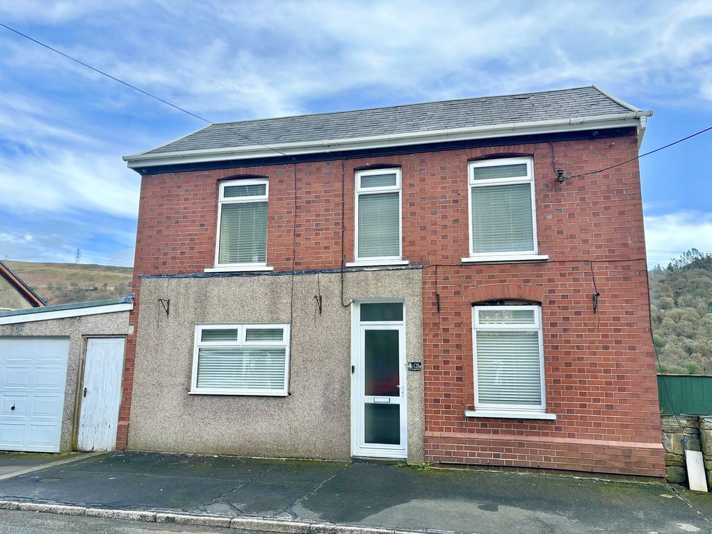 3 bed detached house for sale in Graig Road, Godrergraig, Swansea. SA9