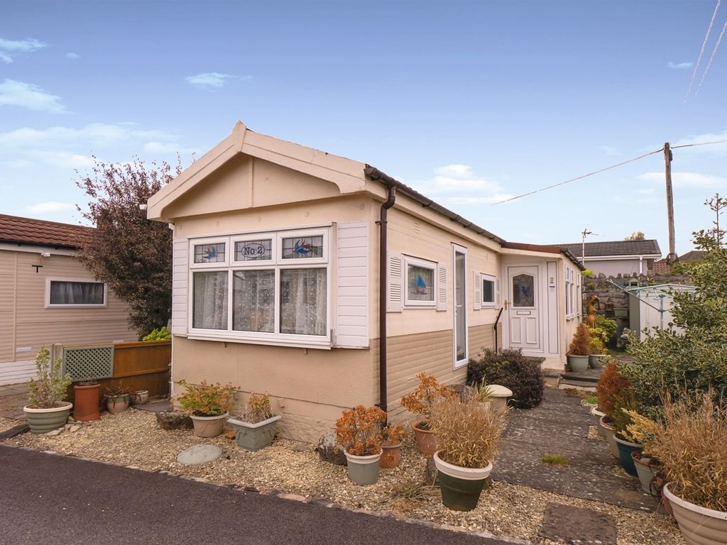 1 bed mobile/park home for sale in Rockhill Estate, Keynsham, Bristol