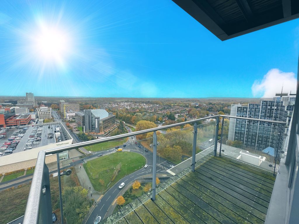 2 bed flat to rent in Alencon Link, Basingstoke RG21, £1,300 pcm Zoopla