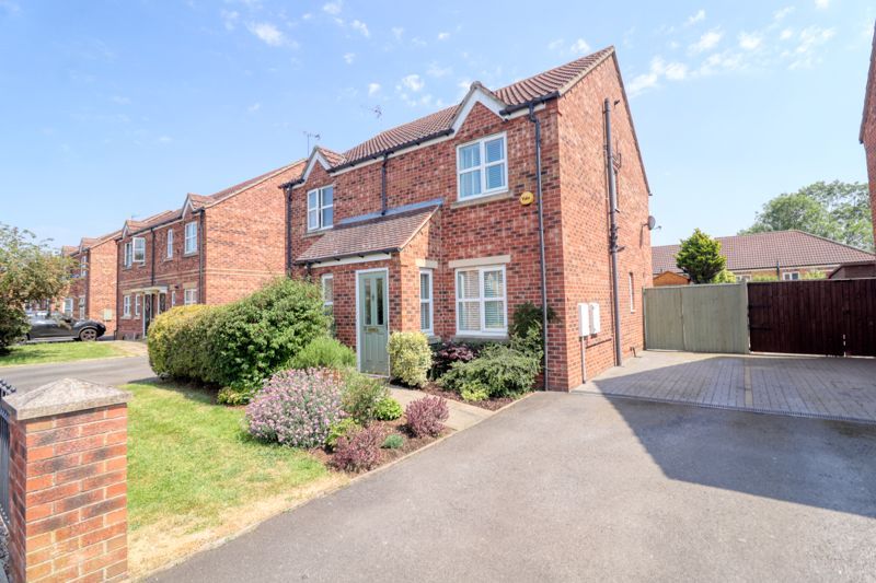 2 bed semidetached house for sale in Greyfriars Close, Scunthorpe DN17