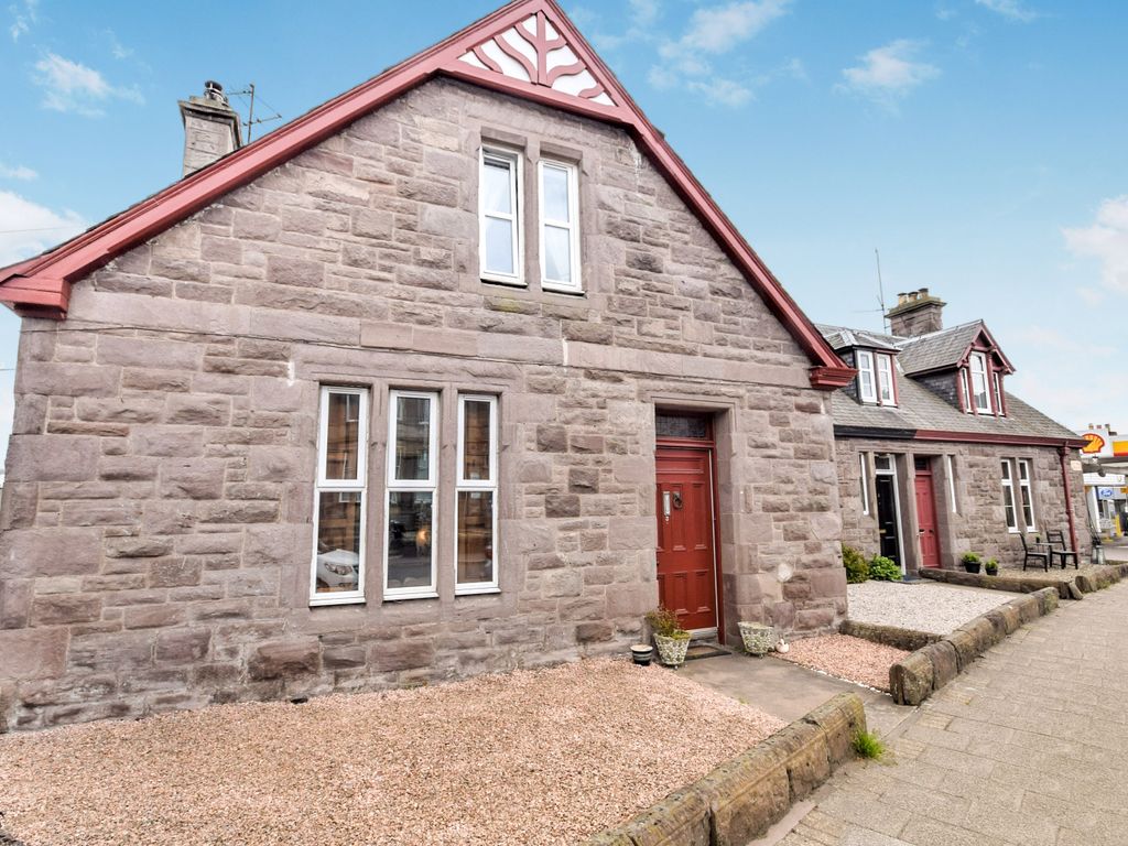 3 bed end terrace house for sale in Union Street, Coupar Angus