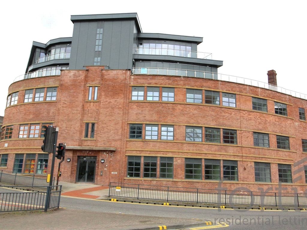 3 bed property for sale in East Point, East Street, Leeds LS9, £179,000