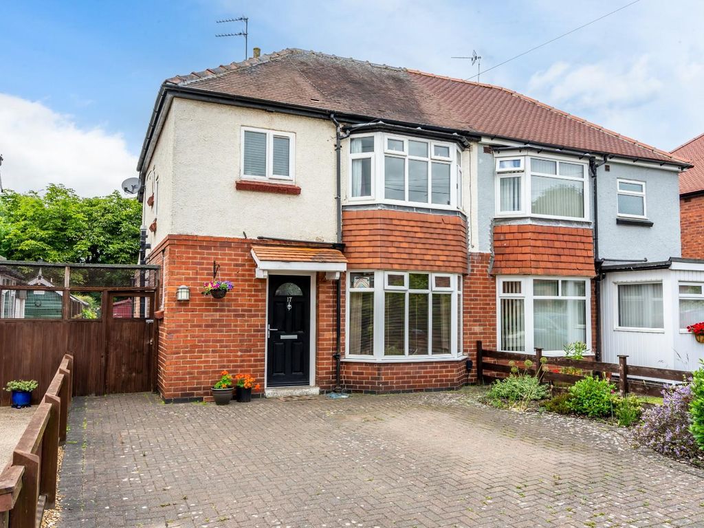 3 bed semidetached house for sale in White House Dale, Tadcaster Road