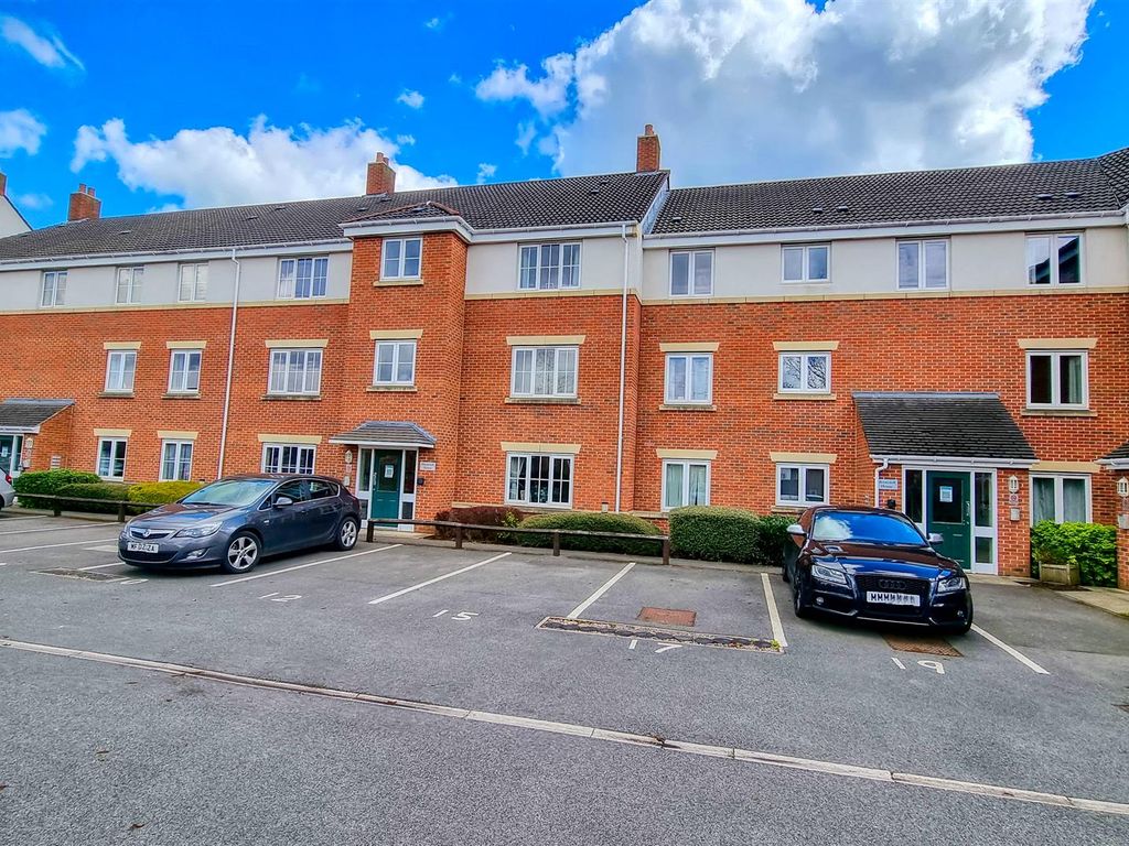 Moorcroft House, Archdale Close, Chesterfield, Derbyshire S40