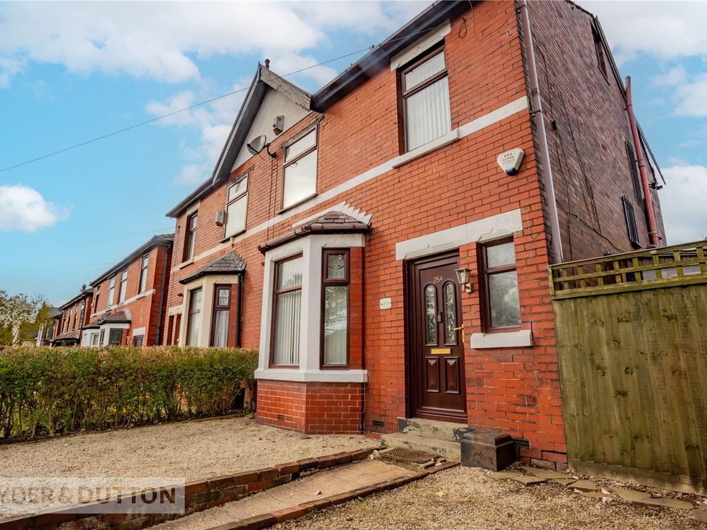 4 bed semidetached house for sale in Manchester Road, Sudden, Rochdale