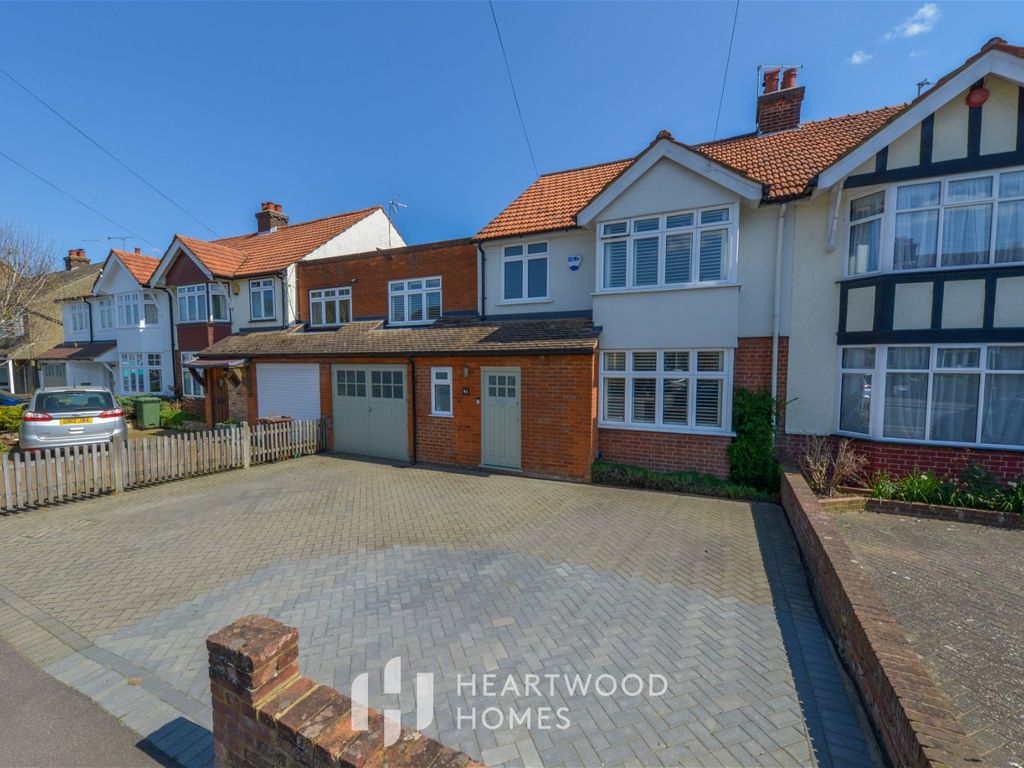 4 bed terraced house for sale in Lancaster Road, St. Albans AL1 Zoopla