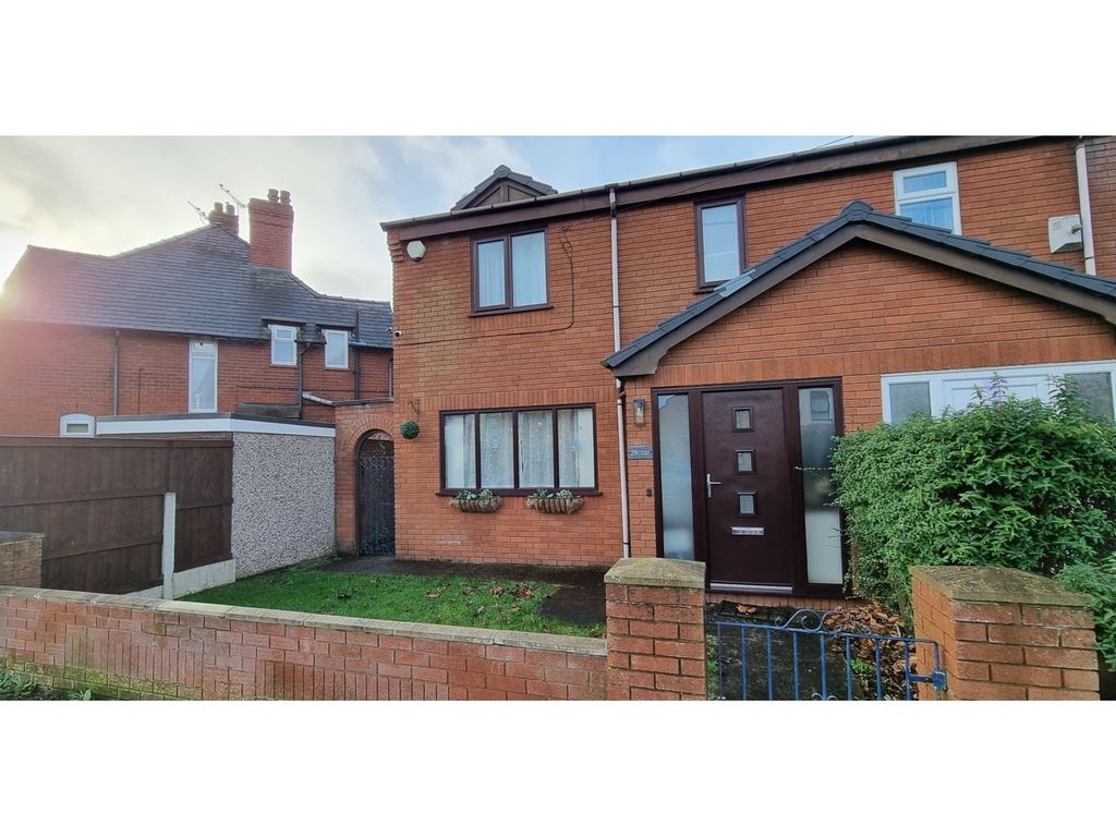 3 bed semidetached house for sale in Sealand Avenue, Deeside CH5, £