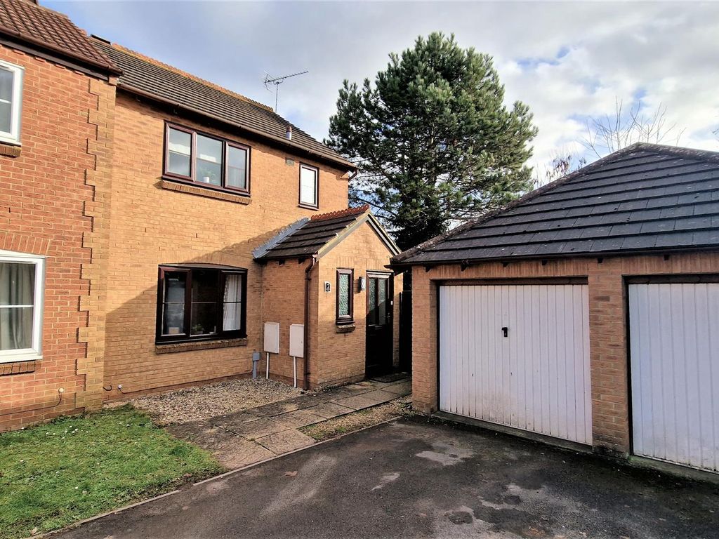 3 bed end terrace house for sale in Sandown Drive, Chippenham SN14 Zoopla