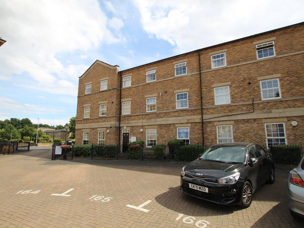 2 bed flat for sale in Chaloner Grove, Wakefield WF1 Zoopla