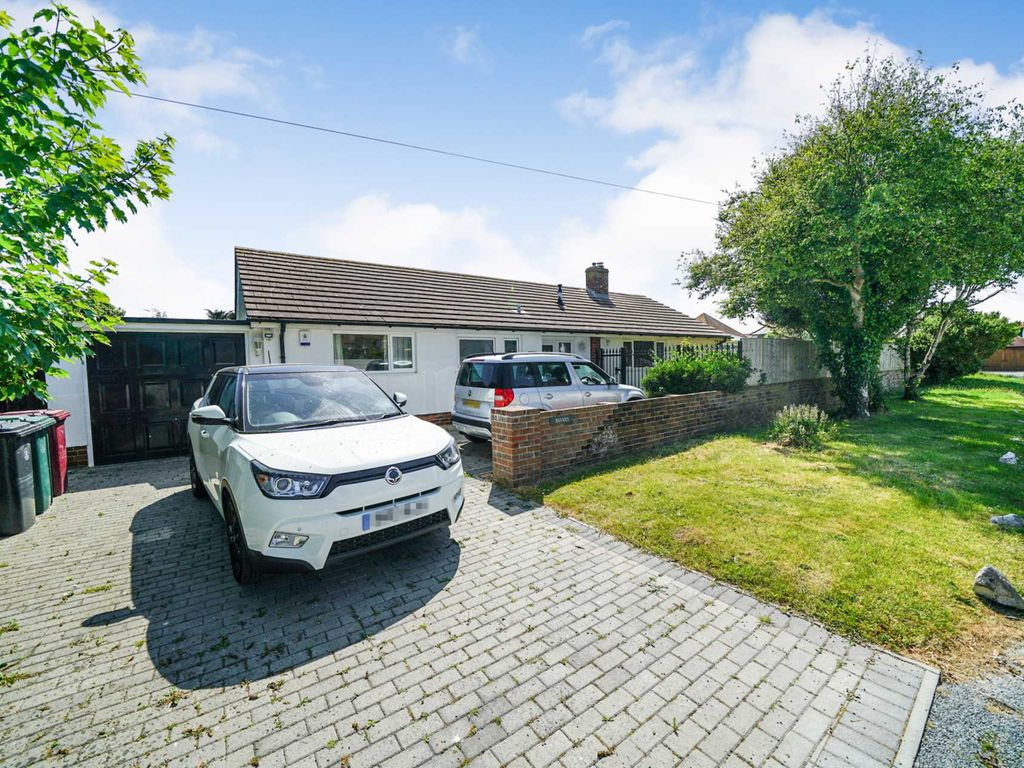 3 bed detached bungalow for sale in The Bridgeway, Selsey PO20 Zoopla