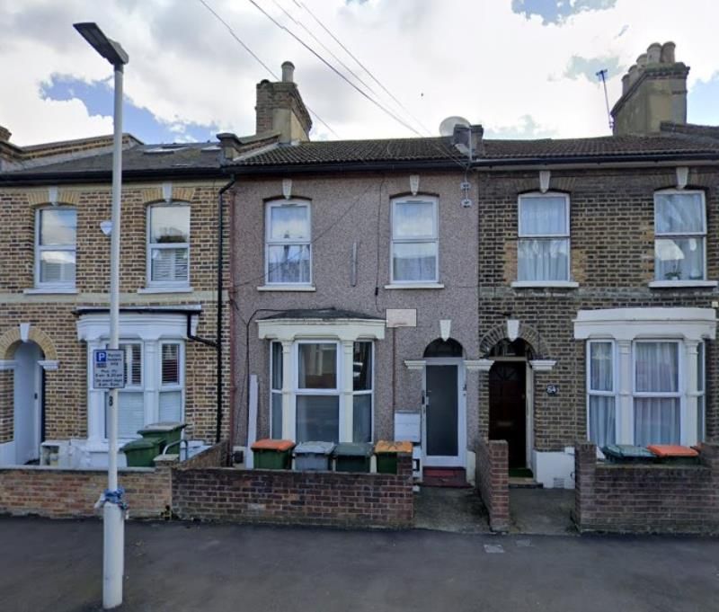 1 bed flat to rent in Colegrave Road, Stratford E15 Zoopla