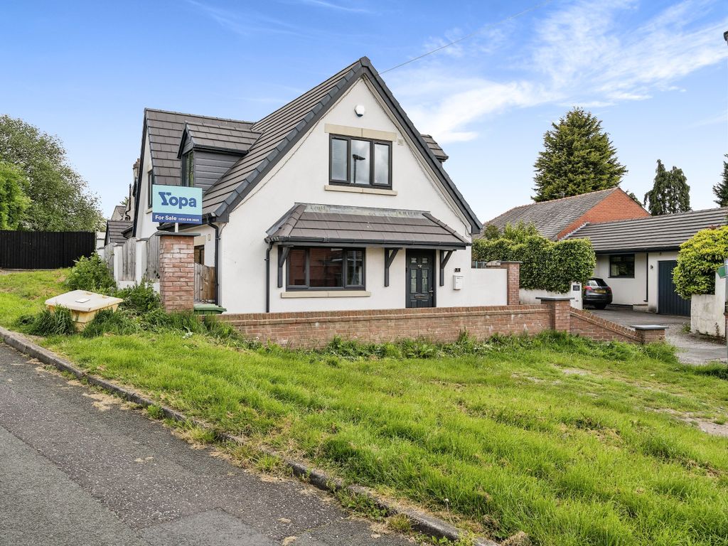 3 bed detached house for sale in Deansgate, Hindley, Wigan WN2, £