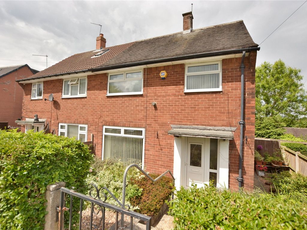 3 bed semidetached house for sale in Brackenwood Drive, Leeds LS8 Zoopla