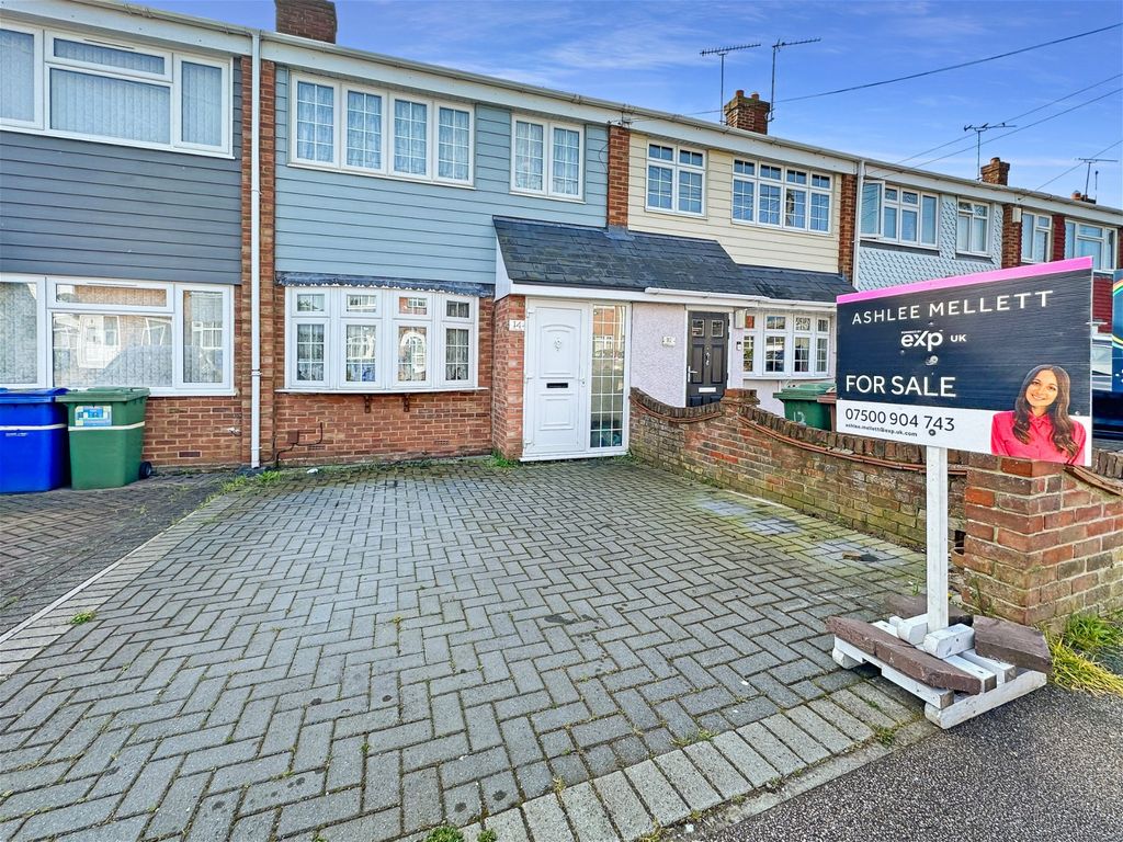 3 bed terraced house for sale in Silverdale East, StanfordLeHope SS17