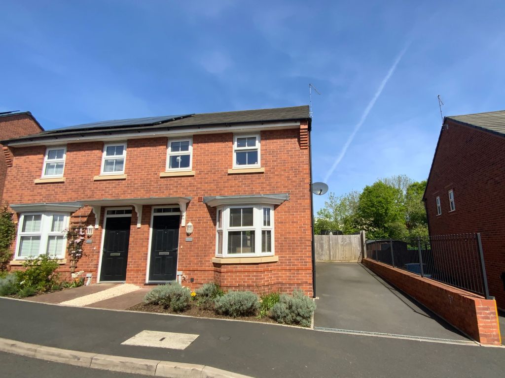 3 bed semidetached house for sale in Whetstone Street, Redditch B98, £275,000 Zoopla