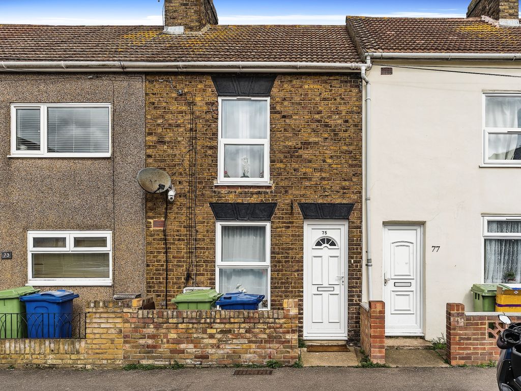 2 bed terraced house for sale in Shortlands Road, Sittingbourne ME10