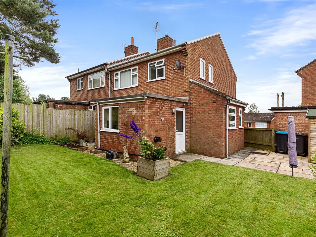 3 bed semidetached house for sale in Prospect Cottages, Husthwaite, York YO61, £279,950 Zoopla