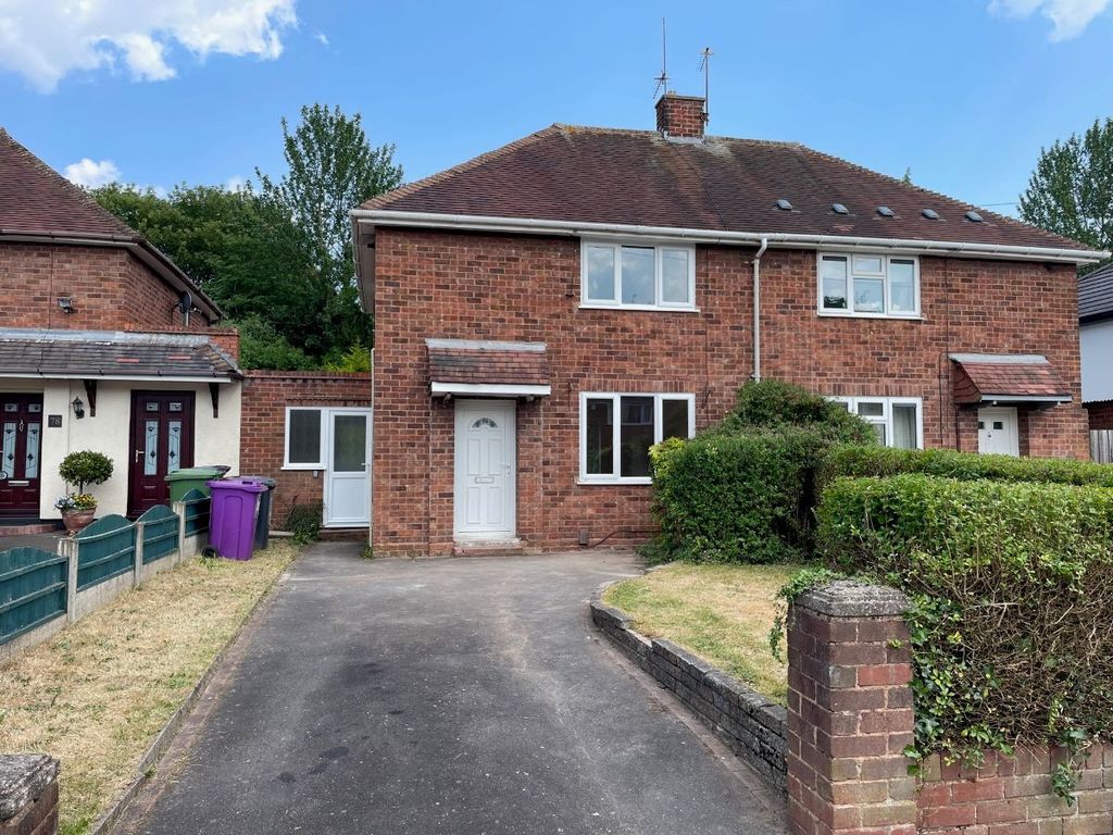 2 bed semidetached house to rent in Barnard Road, Essington