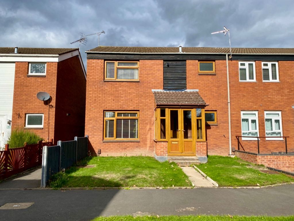 3 bed end terrace house for sale in Tippett Close, Whitestone, Nuneaton
