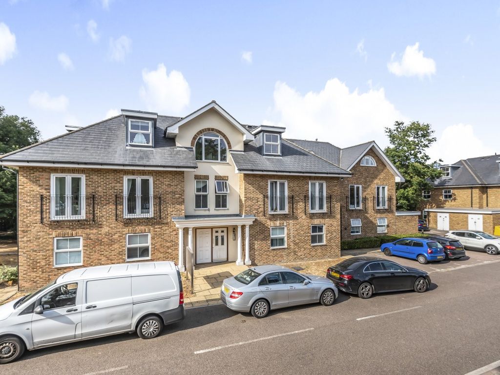 2 bed flat for sale in Mount Nod, London Road, Greenhithe DA9 Zoopla