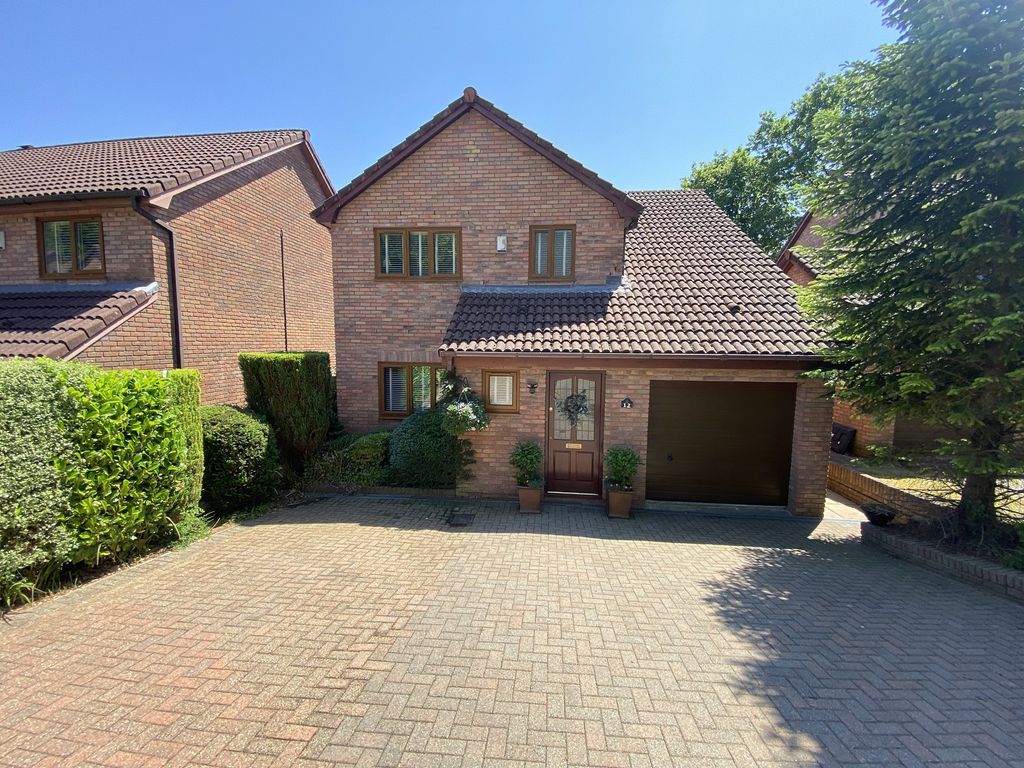 3 bed detached house for sale in Oakwood Rise, Clydach, Swansea, City