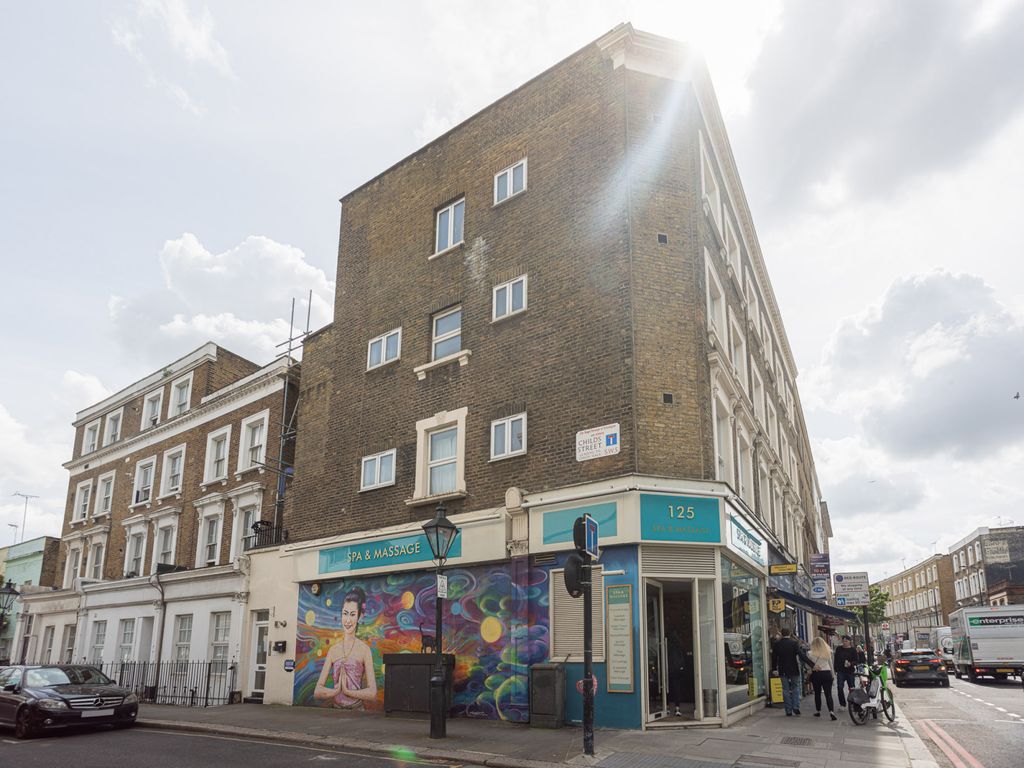 2 bed flat for sale in Earls Court Road, Earl's Court SW5 Zoopla