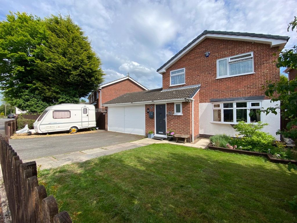 3 bed detached house for sale in Farrier Lane, Leicester LE4 Zoopla