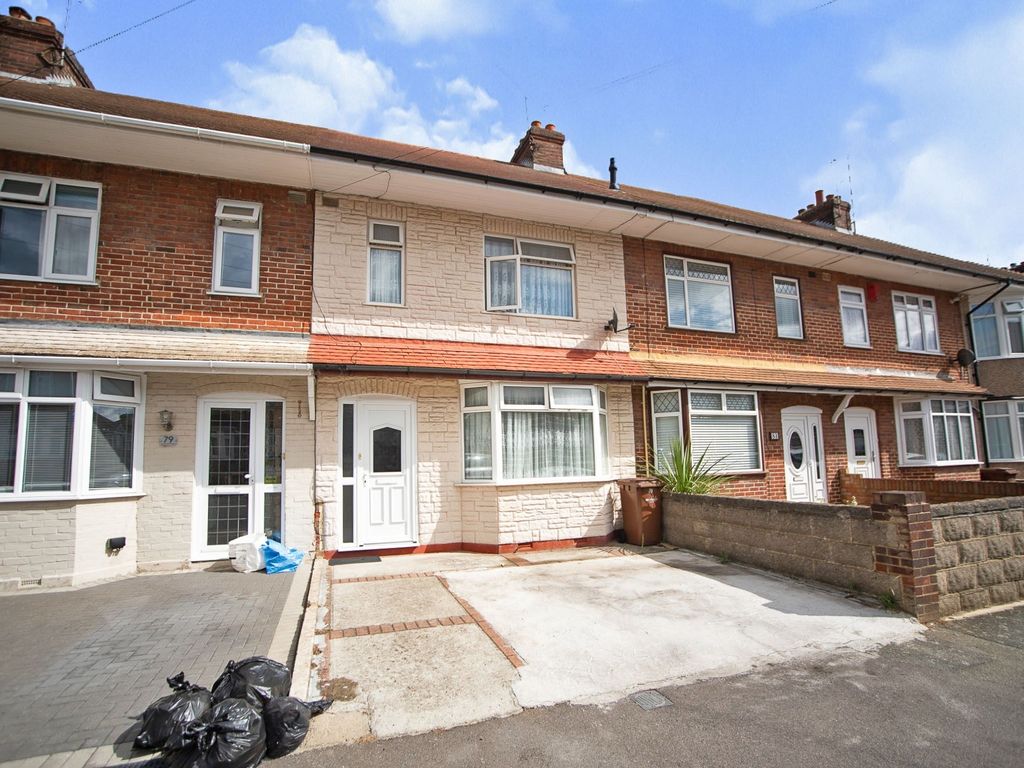 3 bed terraced house for sale in Sunnymead Avenue, Gillingham ME7 Zoopla