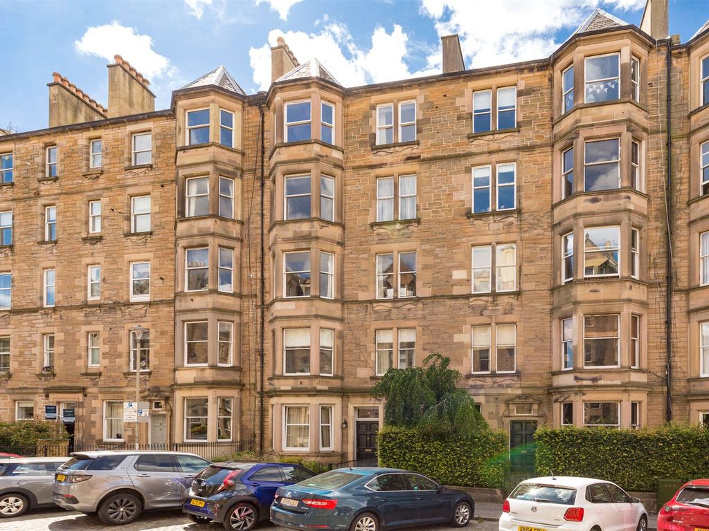 3 bed flat for sale in 13/4, Bruntsfield Avenue, Bruntsfield, Edinburgh EH10, £440,000 Zoopla