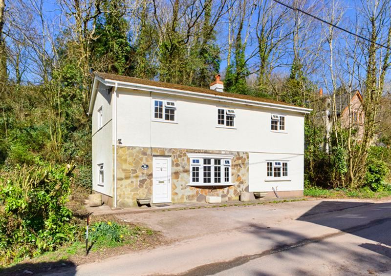 3 bed detached house for sale in Broadlay, Ferryside SA17 Zoopla