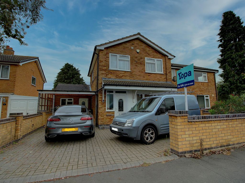 3 bed semidetached house for sale in Coombe Rise, Oadby, Leicester LE2