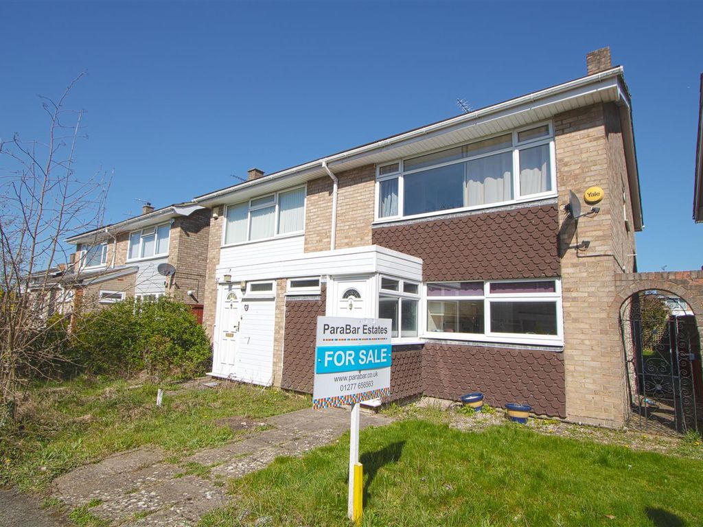 3 bed semidetached house for sale in Hollyford, Billericay CM11 Zoopla