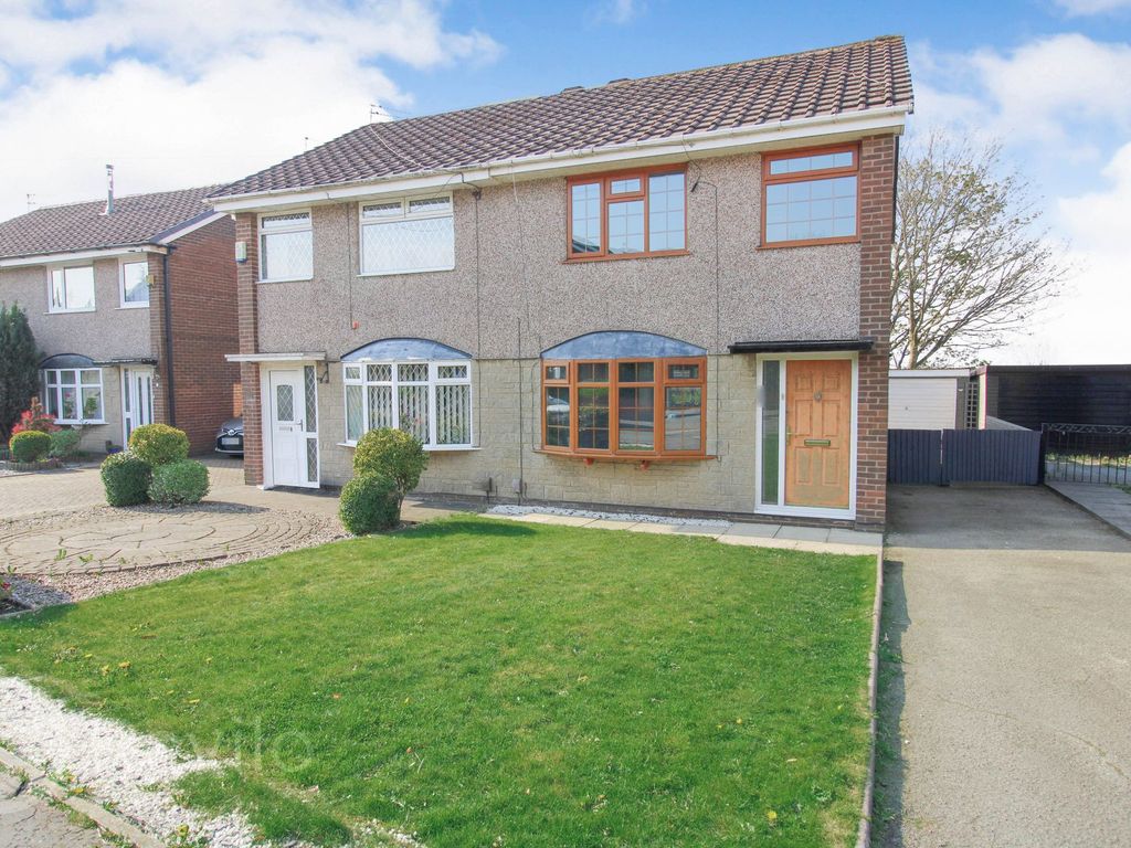 3 bed semidetached house for sale in Brookdale, Lower Healey OL12 Zoopla