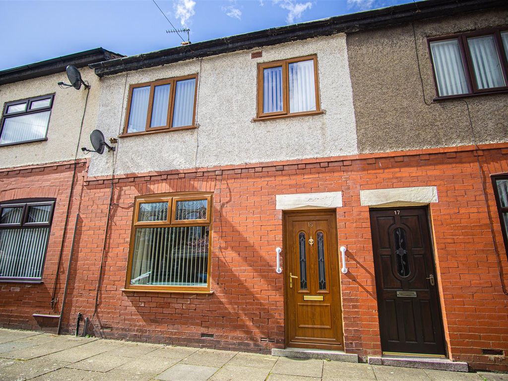 3 bed terraced house for sale in Ridley Road, AshtonOnRibble, Preston