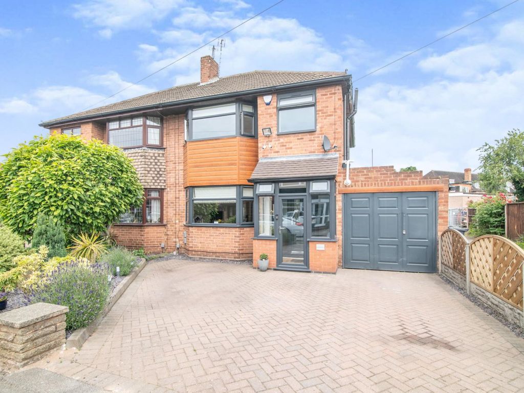 3 bed semidetached house for sale in Marston Croft, Birmingham B37