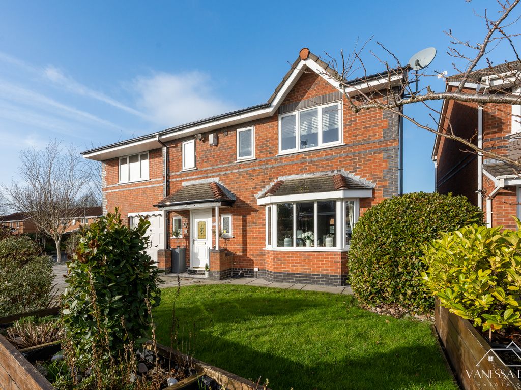 5 bed detached house for sale in Squires Wood, Fulwood, Preston