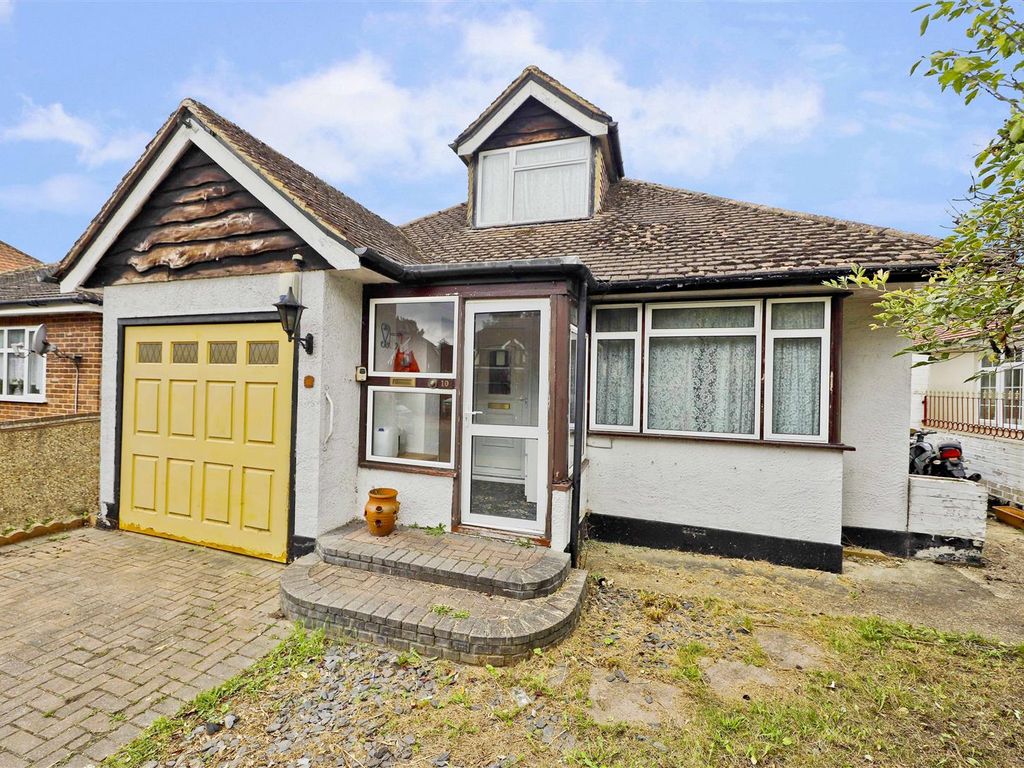 Frays Avenue, West Drayton UB7  