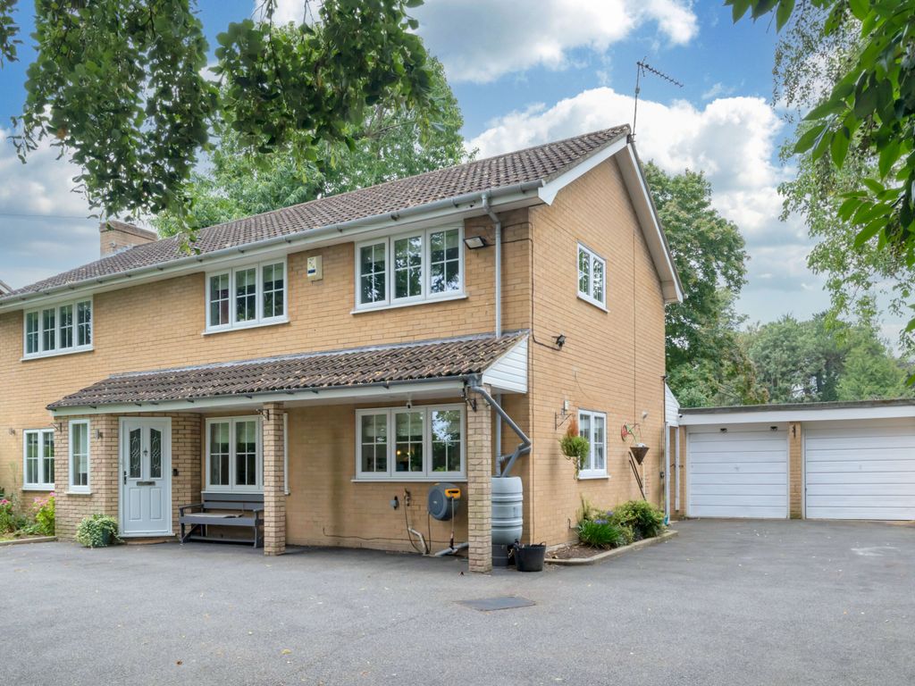 4 bed detached house for sale in Wellesley House, Elton Park Hadleigh