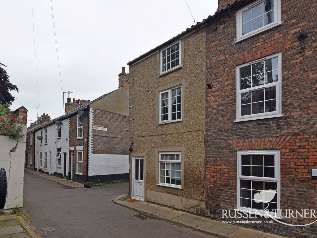 3 bed end terrace house for sale in Thomas Street, King's Lynn PE30, £