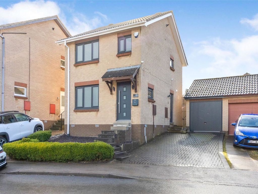 3 bed detached house for sale in Pen Nook Gardens, Deepcar, Sheffield
