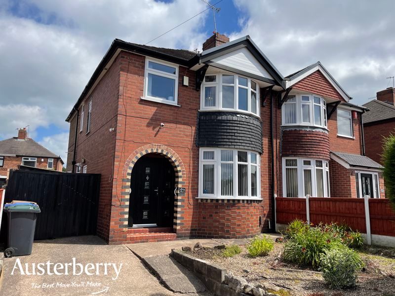 4 bed semidetached house for sale in Whieldon Road, Mount Pleasant