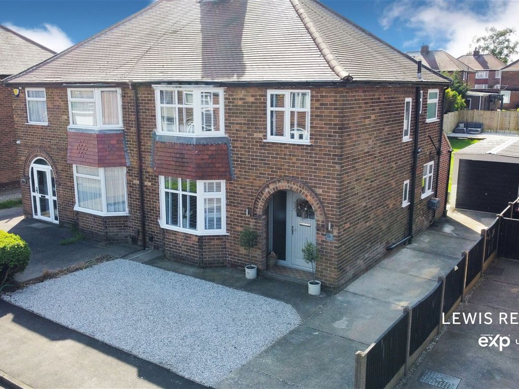 3 bed semidetached house for sale in Shelford Avenue, KirkbyIn