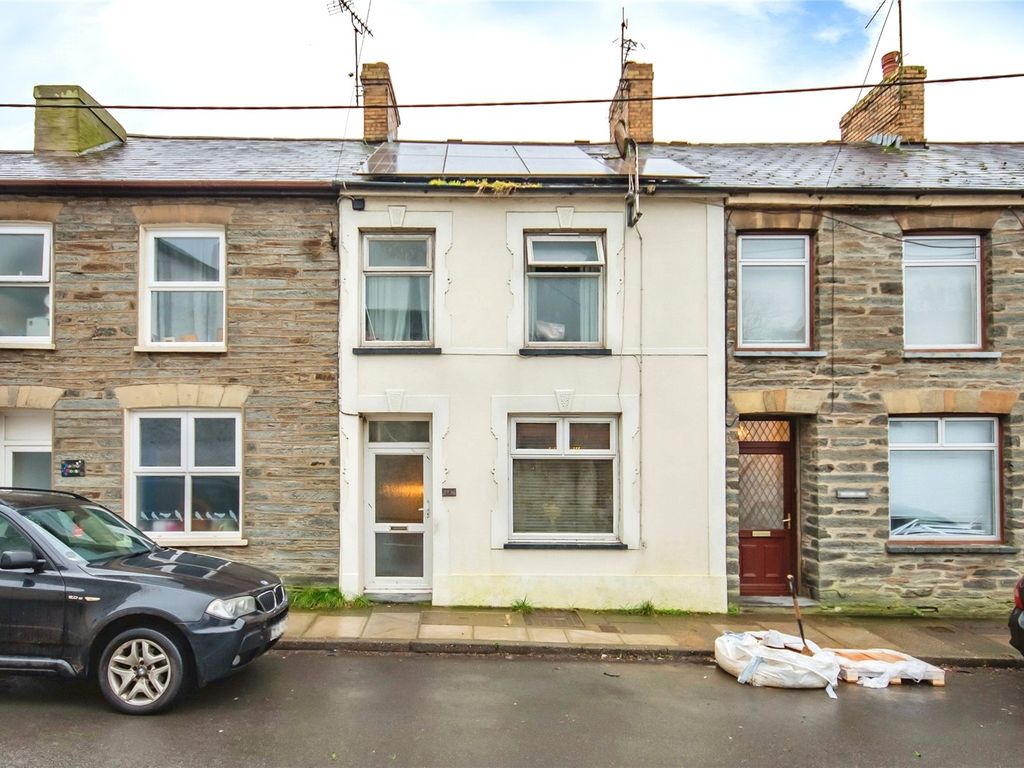 3 bed terraced house for sale in Lloyds Terrace, Adpar, Newcastle Emlyn